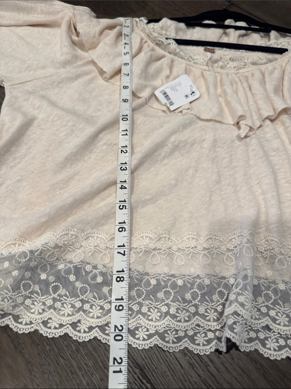 Free People NWT Cream Ruffle Lace-Trim Peasant Blouse - Picture 6 of 6